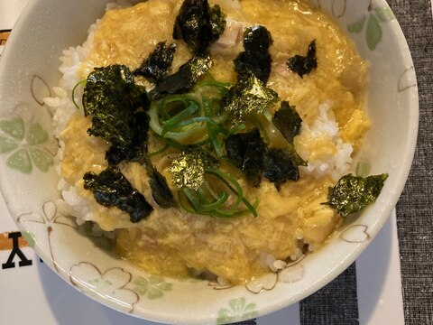 時短！ツナ入り卵とじ丼です(^^)/